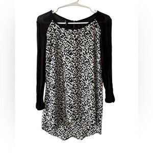 MAURICES BLACK AND WHITE SHEER LINED BLOUSE